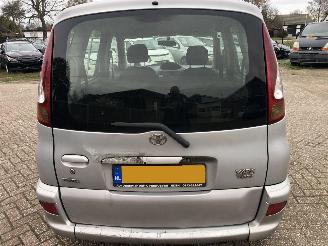 Toyota Yaris-verso YARIS VERSO 1.4 D 4D picture 5