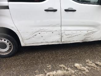 Peugeot Partner Partner 1.2 PureTech Premium picture 7