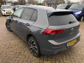 krockskadad bil auto Volkswagen Golf 1.0 2020/9