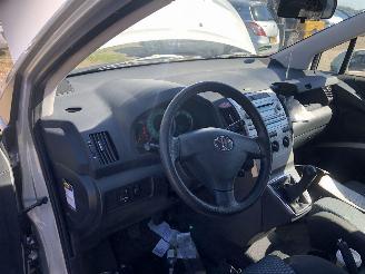 Toyota Verso Verso 1.6 VVT-i Terra picture 10