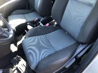 Toyota Verso Verso 1.6 VVT-i Terra picture 14