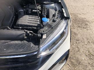 Volkswagen Taigo 1.5 TSI R-line picture 10