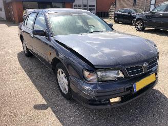 Unfallwagen Nissan Maxima-qx Maxima QX 3.0 V6 SE 1998/7