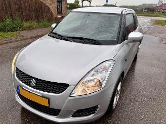 Suzuki Swift 1.2 comfort picture 2