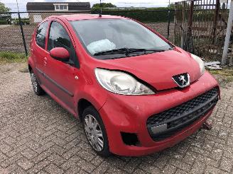 krockskadad bil auto Peugeot 107 107 1.0-12V XS 2011/4