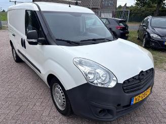 krockskadad bil bedrijf Opel Combo 1.6 CDTi L2H1 Sport 2016/9