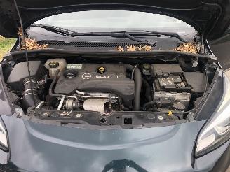 Opel Corsa-E Corsa 1.0 Turbo Cosmo picture 18