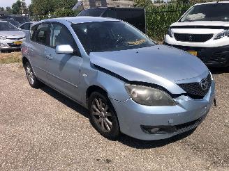 krockskadad bil auto Mazda 3 3 Sport 1.6 Touring 2006/8