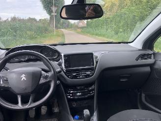 Peugeot 208 208 1.2 VTi Access picture 18