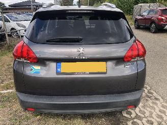 Peugeot 2008 2008 1.2 PureTech Active picture 5
