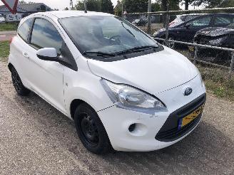 Ford Ka+ ka  1.2 Cool & Sound start/stop picture 3