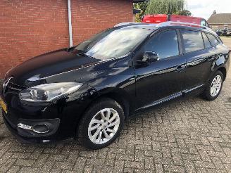Avarii autoturisme Renault Mégane Mégane Estate 1.2 TCe Limited 2015/4
