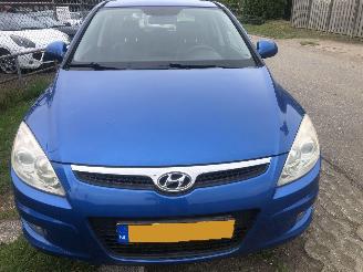 Schadeauto Hyundai I-30 i30 2.0i i-Catcher 2007/6