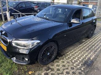 BMW 1-serie 118i Corporate Lease High Executive picture 2