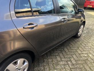 Toyota Yaris Yaris 1.3 VVTi Sol picture 5