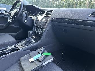 Volkswagen Golf 1.5 TSI Highline Automaat Cruise Navi Clima picture 5
