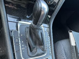 Volkswagen Golf 1.5 TSI Highline Automaat Cruise Navi Clima picture 13