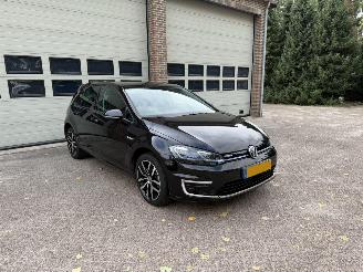 damaged passenger cars Volkswagen e-Golf E-dition Clima Cruise 80000 Km NAP ! 2019/10