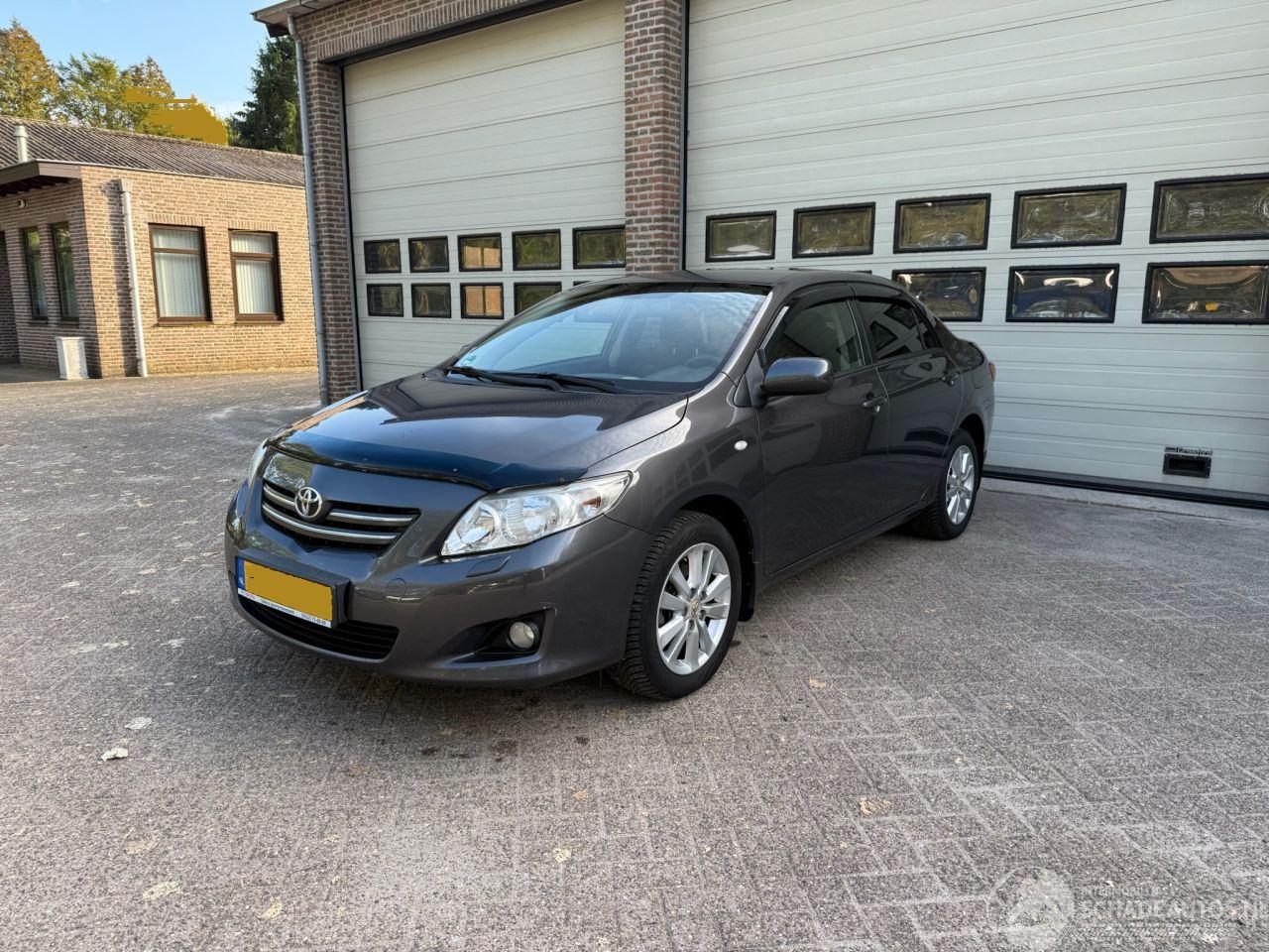 Toyota Corolla Sedan LPG 1.6 Luna Automaat Navi 134839 Km !