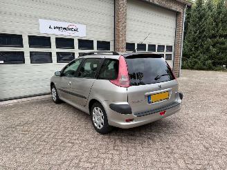 Peugeot 206 1.4 One-Line picture 3