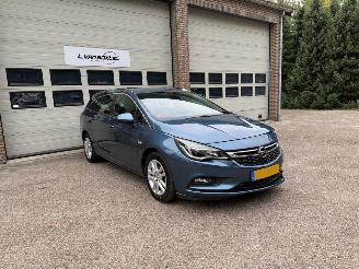 skadebil auto Opel Astra 1.0 Online Edition Cruise Navi Clima NAP ! 2017/6