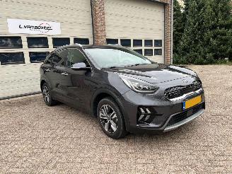 skadebil auto Kia Niro 1.6 GDi Hybrid DynamicPlusLine Leder Clima Navi 57164 Km NAP ! 2021/1