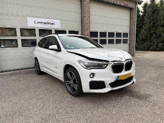 Schadeauto BMW X1 xDrive20d High Executive Automaat Cruise Navi 2017/2
