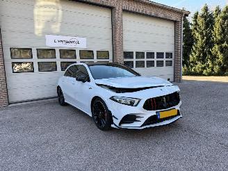 krockskadad bil auto Mercedes A-klasse 180 AMG Automaat Pano A35-Look Cruise Navi Clima 2019/10