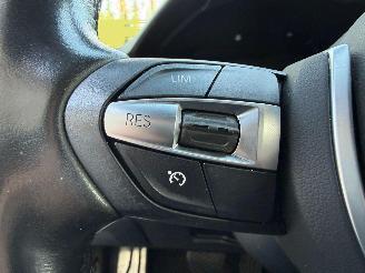 BMW 3-serie 318i M-Sport Automaat Leder Cruise NAP ! picture 10