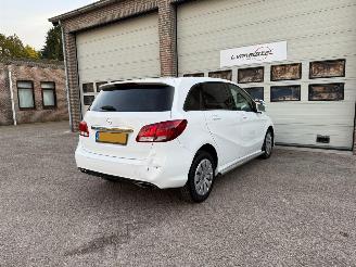 Mercedes B-klasse 220d Ambition Automaat Navi Cruise 106150 Km NAP ! picture 4