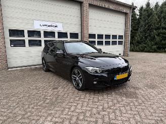 skadebil auto BMW 3-serie 318i M-Sport Automaat Pano 124942 Km NAP ! 2019/1