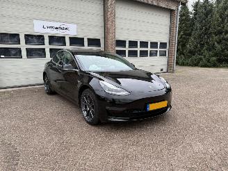 krockskadad bil auto Tesla Model 3 Standard RWD Plus 60kWh Leder Pano 77255 Km ! 2019/8