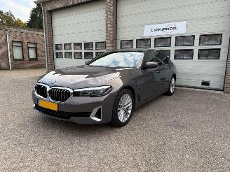 skadebil auto BMW 5-serie 530e Business Edition Plus Leder 66443 Km NAP ! 2023/7