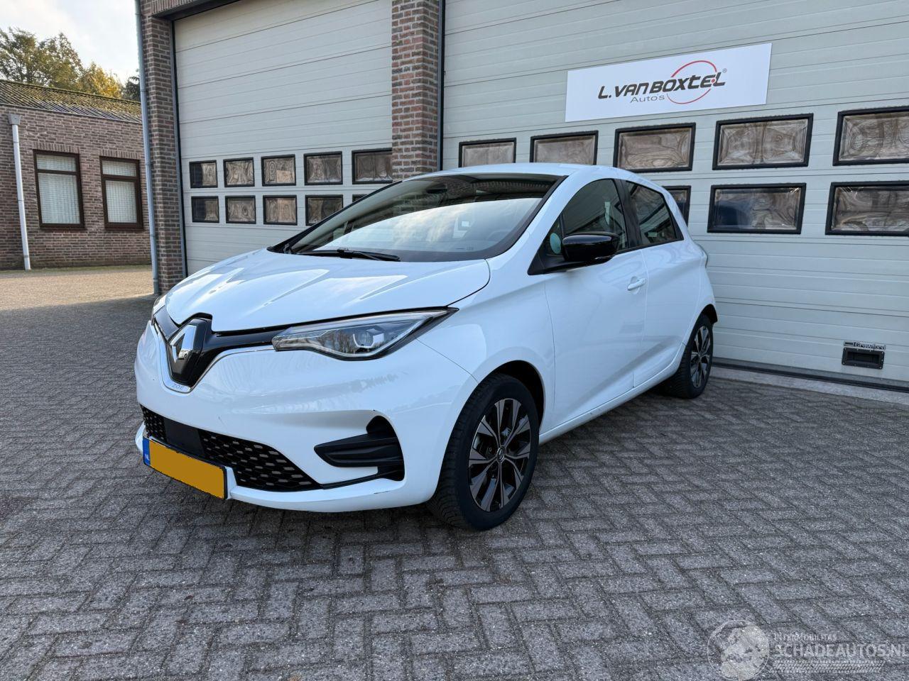 Renault Zoé R135 Evoltion 52 kWh Navi Clima Cruise 28106 Km NAP !