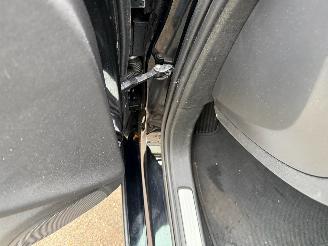 Volvo S-60 2.0 B5 Inscription Automaat Leder Navi Clima 66944 Km ! picture 18