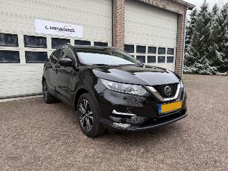 Nissan Qashqai 1.3 DIG-T N-Connecta Pano Navi Clima picture 2