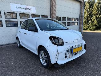 Smart Forfour EQ Essential 18 kWh Automaat Cruise Clima 66258 Km NAP ! picture 2