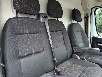 Peugeot Boxer 2.2 BlueHDi 120 L2H1 3.0t 3Zits Navi Airco 98234 Km NAP ! picture 6