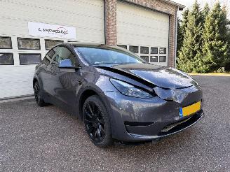Tesla Model Y RWD 58 kWh Pano Leder 68725 Km NAP ! picture 2