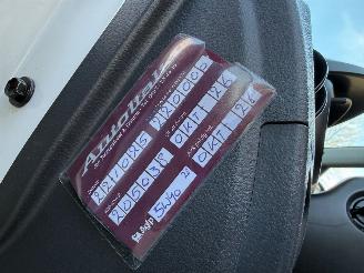 Suzuki Celerio 1.0 Comfort Airco NAP picture 7