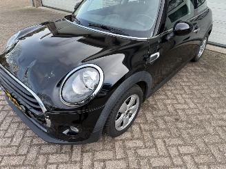 Mini Cooper 1.5 Business Navi Cruise 112206 Km NAP ! picture 18