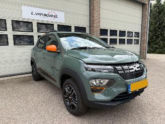 Vaurioauto  passenger cars Dacia Spring Expression 27 kWh Navi Airco Cruise 23980 Km NAP ! 2024/4