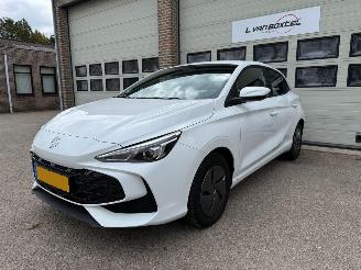 Vaurioauto  passenger cars MG 3 1.5 Hybrid+ Standart Navi Clima Cruise 24802 Km NAP ! 2025/1