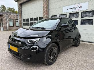damaged passenger cars Fiat 500C Passion 42kWh Navi Clima Virtual 39953 Km NAP ! 2021/6