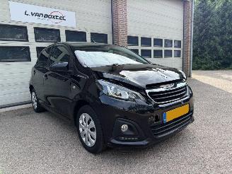 Vaurioauto  passenger cars Peugeot 108 1.0 e-VTi Active Automaat Navi AC NAP 2018/6