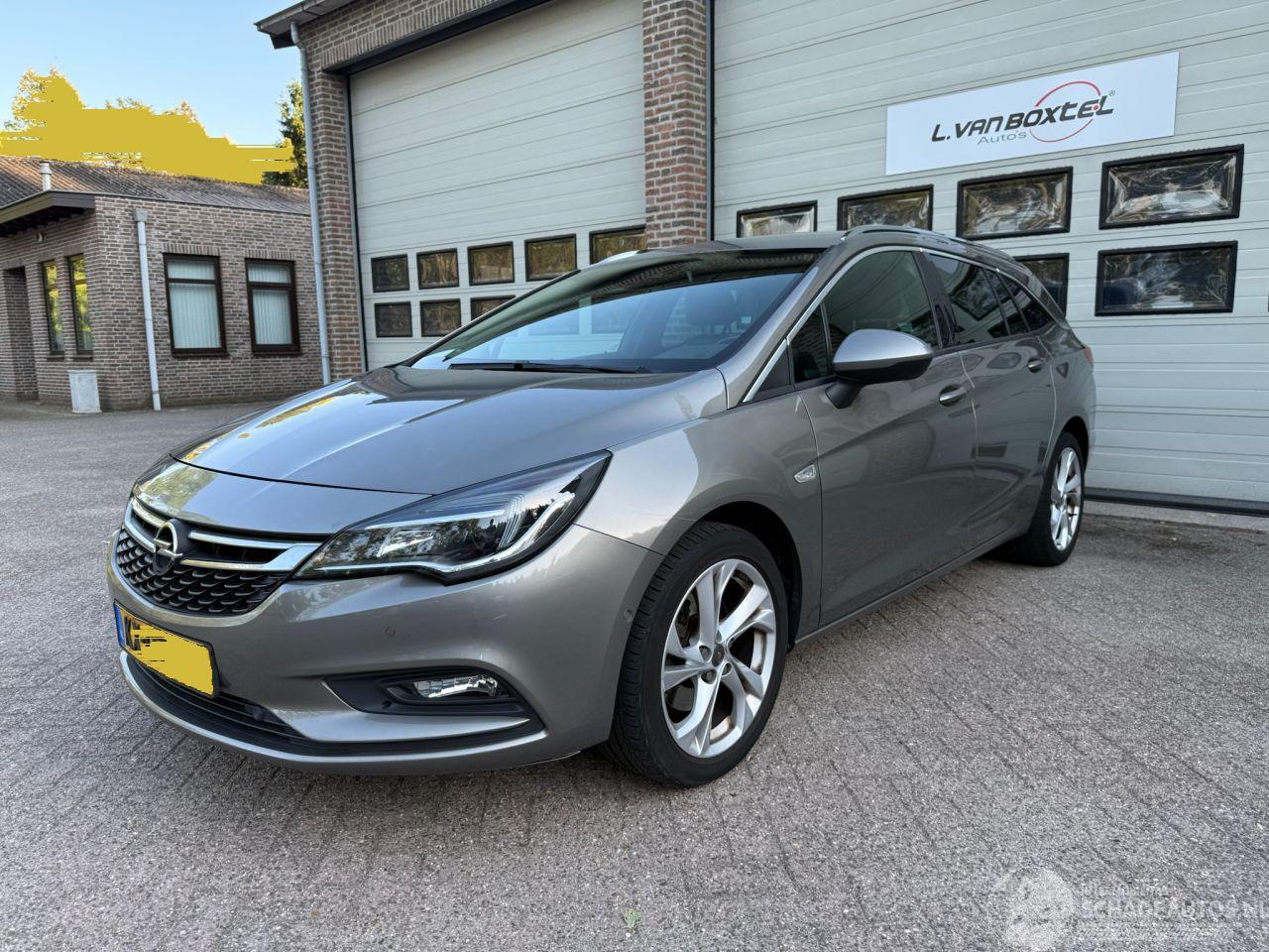 Opel Astra 1.6 CDTI Innovation Navi Cruise Clima NAP !