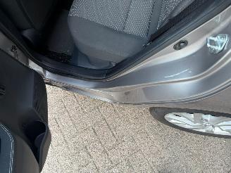 Toyota Auris 1.8 Hybrid Aspiration Navi Clima 51806 Km NAP ! picture 18