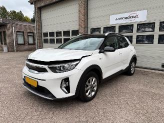 Unfallwagen Kia Stonic 1.0 T-GDi MHEV DynamicLine Navi Clima 51460 Km NAP ! 2022/2