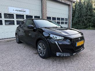 Unfallwagen Peugeot e-208 EV Allure 50 kWh Navi Clima 54806 Km NAP ! 2022/6