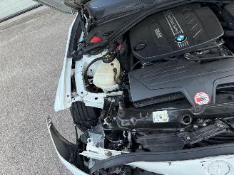 BMW 3-serie 320d High Executive Automaat Pano picture 18